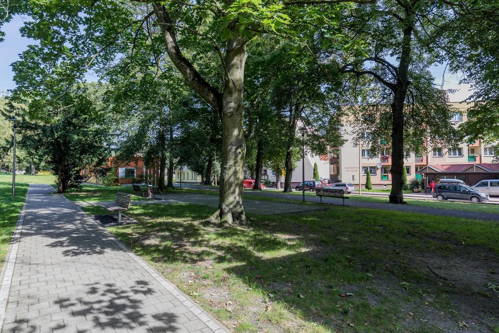 Spokojny Apartament Przy Parku Chopina By Noclegi Renters Свіноуйсьце Екстер'єр фото